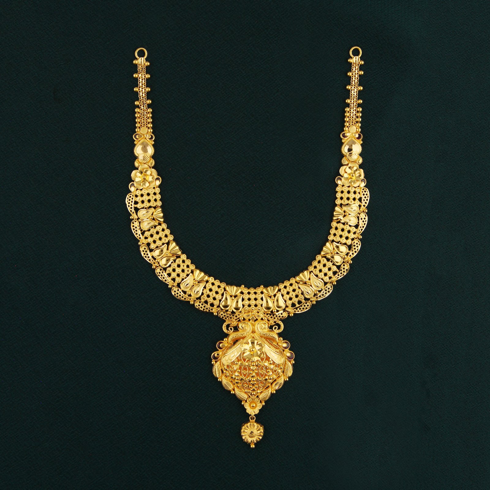 FANCY NECKLACE